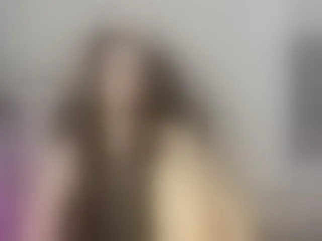 Live sex webcam photo for Cute-Shy #293945061