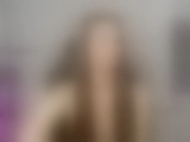 Live sex webcam photo for Cute-Shy #294143619