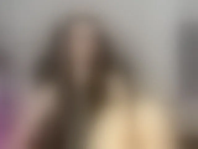 Live sex webcam photo for Cute-Shy #294153696