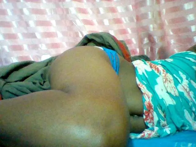 Live sex webcam photo for Cute-tashb #293469886