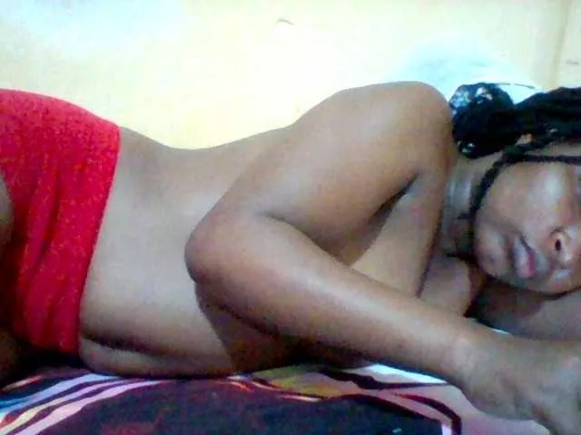 Live sex webcam photo for Cute-tashb #293750511