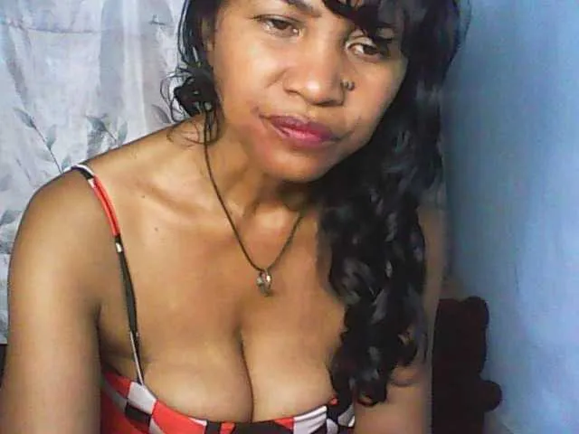 Live sex webcam photo for Cute0403 #290598962