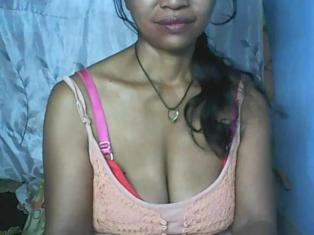 Live sex webcam photo for Cute0403 #290622666