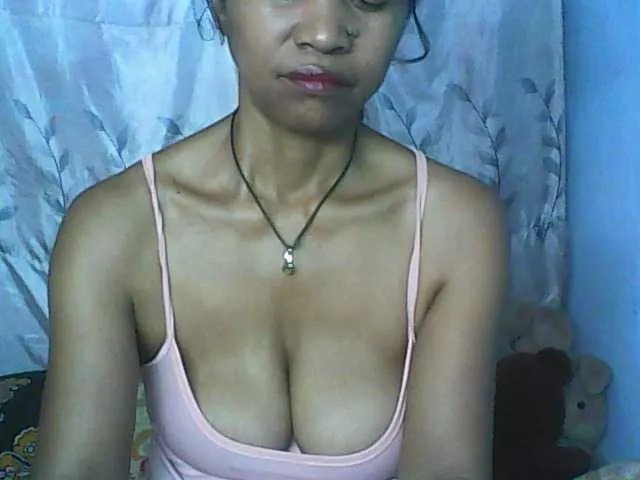 Live sex webcam photo for Cute0403 #290748367