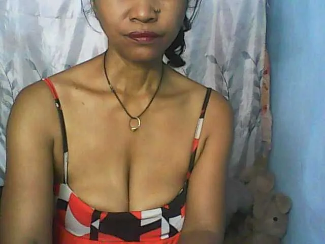 Live sex webcam photo for Cute0403 #290762584