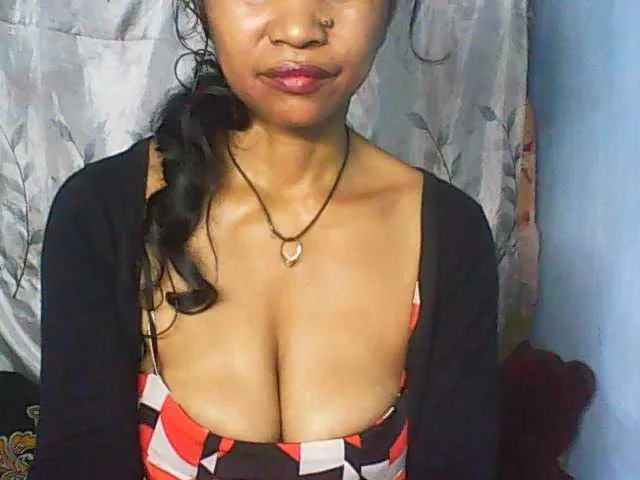 Live sex webcam photo for Cute0403 #290766494