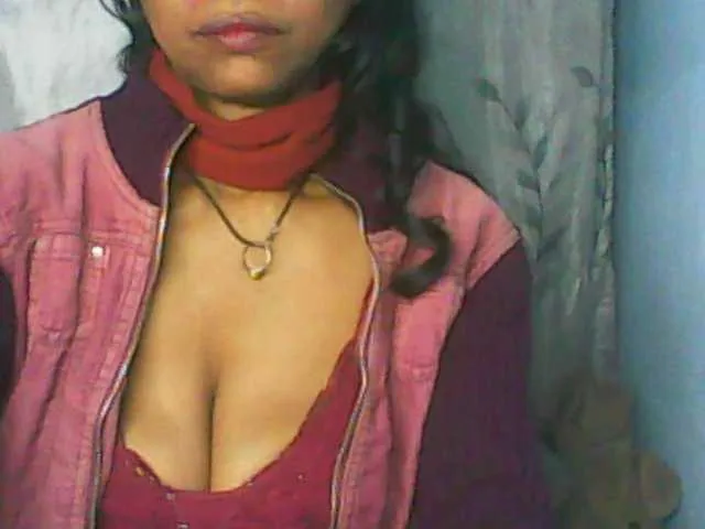 Live sex webcam photo for Cute0403 #291139454