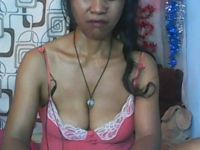 Live sex webcam photo for Cute0403 #292821642