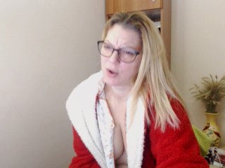 Live sex webcam photo for CuteJ #287901112