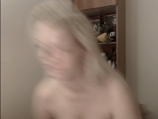 Live sex webcam photo for CuteJ #287901203