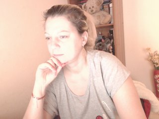 Live sex webcam photo for CuteJ #287901332