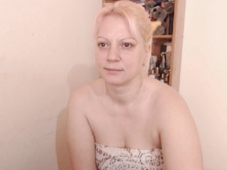 Live sex webcam photo for CuteJ #229495007