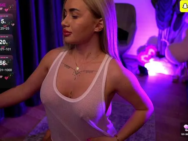 Live sex webcam photo for CuteLittleBlondy #290756377