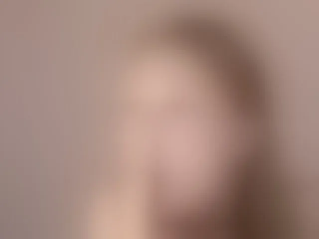 Live sex webcam photo for CuteShine #293832708
