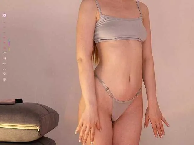 Live sex webcam photo for CuteShine #293896049