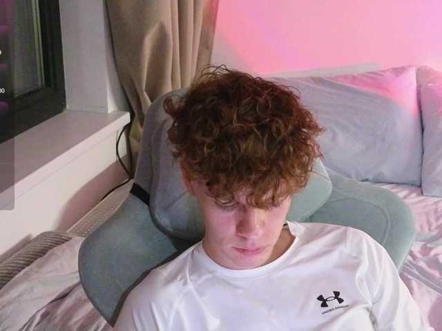 Live sex webcam photo for CuteThomas #292071293