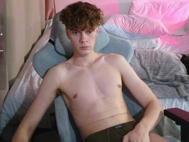 Live sex webcam photo for CuteThomas #292092633