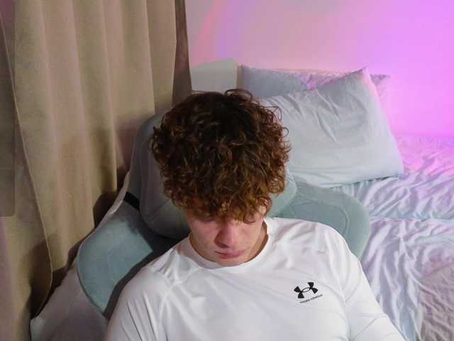 Live sex webcam photo for CuteThomas #292125170