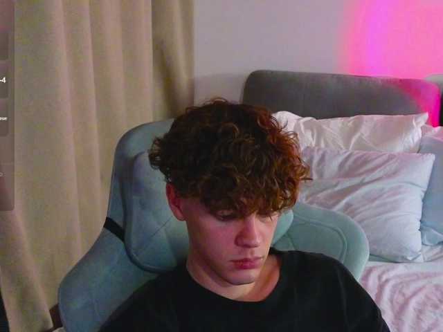 Live sex webcam photo for CuteThomas #292401197