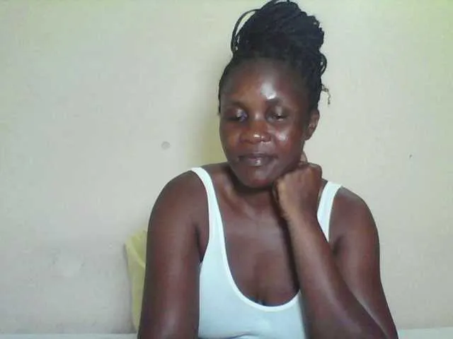 Live sex webcam photo for CuteTina #292033591