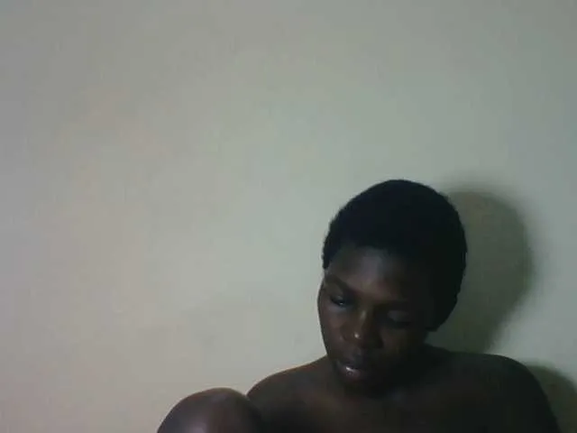 Live sex webcam photo for CuteVicky #290497698