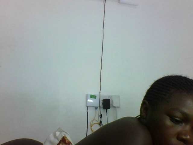 Live sex webcam photo for CuteVicky #291850168