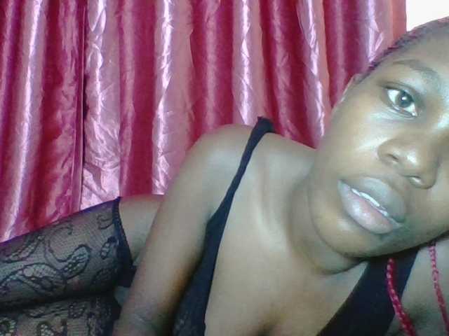 Live sex webcam photo for CuteVicky #292194966