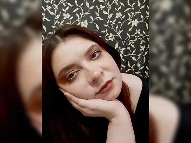 Live sex webcam photo for Cutecherrrtenok #291030917