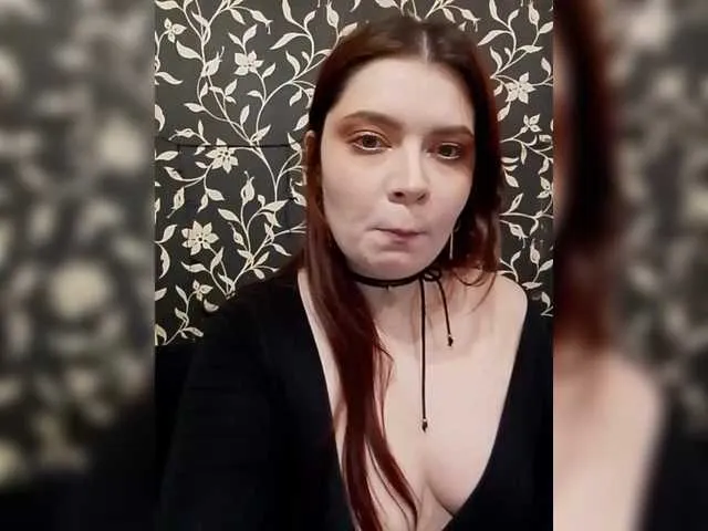 Live sex webcam photo for Cutecherrrtenok #291038666