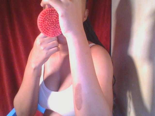 Live sex webcam photo for Cutelulu #290461988