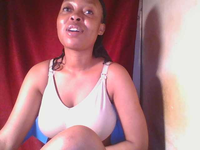 Live sex webcam photo for Cutelulu #290483725