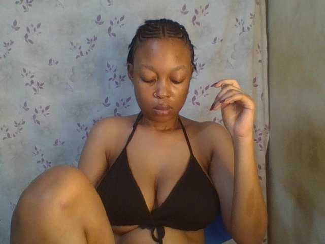 Live sex webcam photo for Cutelulu #291860931