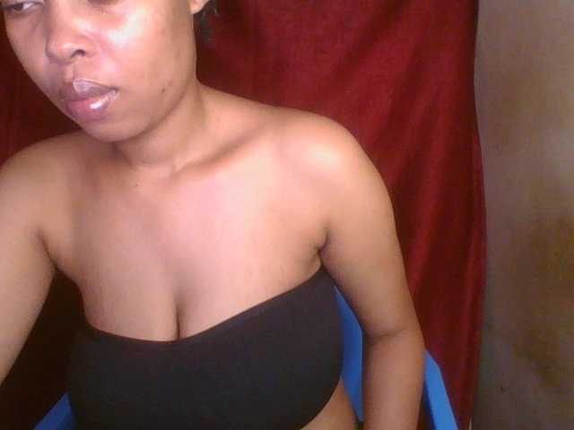 Live sex webcam photo for Cutelulu #291913448