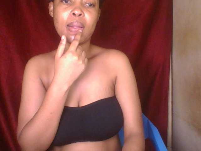 Live sex webcam photo for Cutelulu #291957657