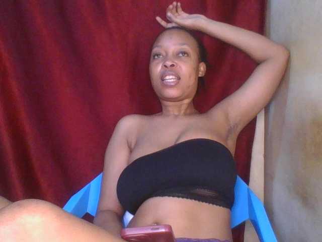 Live sex webcam photo for Cutelulu #291974918