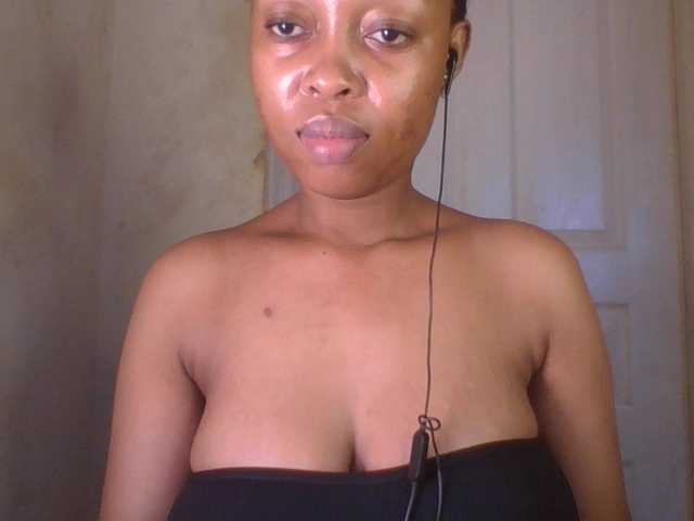 Live sex webcam photo for Cutelulu #292234838