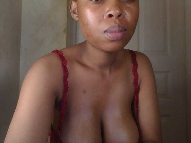 Live sex webcam photo for Cutelulu #292262701