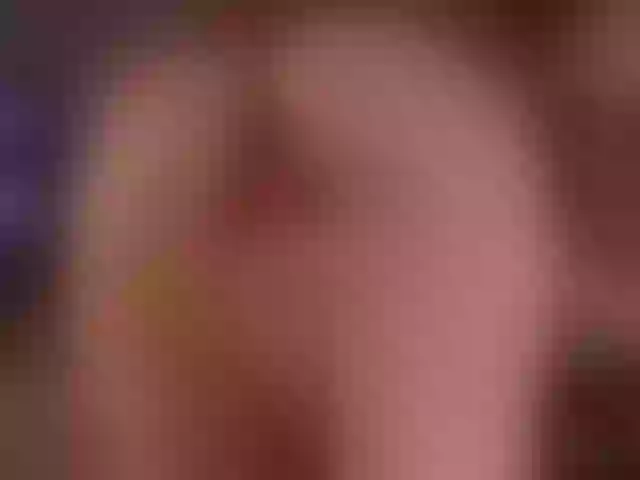 Live sex webcam photo for Cuterori #291493846