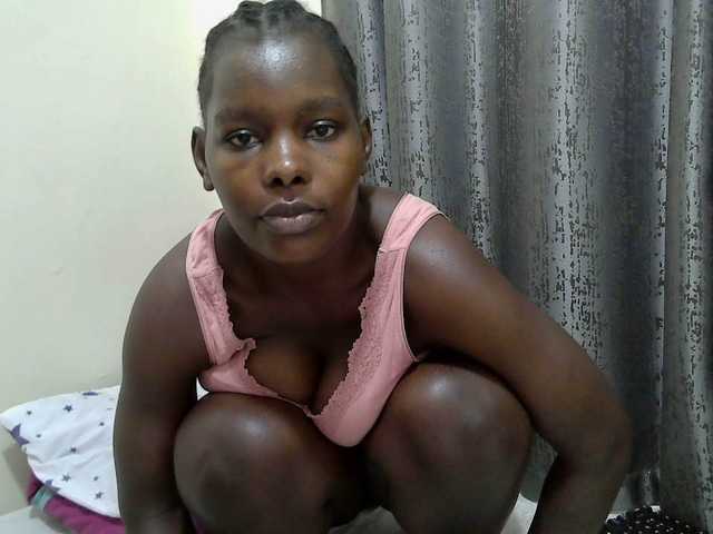 Live sex webcam photo for CutieAmber254 #291480142