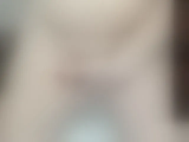 Live sex webcam photo for CutieHuyutie #292722193