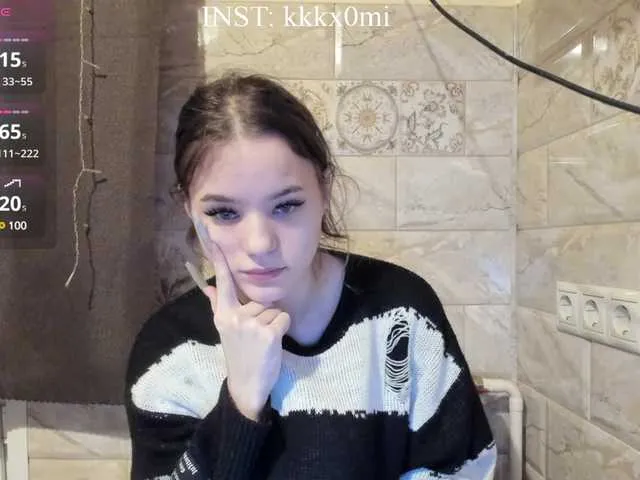 Live sex webcam photo for CutieKitty6 #290280923