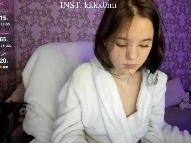 Live sex webcam photo for CutieKitty6 #290510330