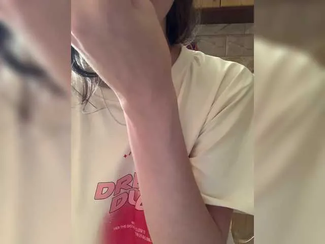 Live sex webcam photo for CutieKitty6 #291551934