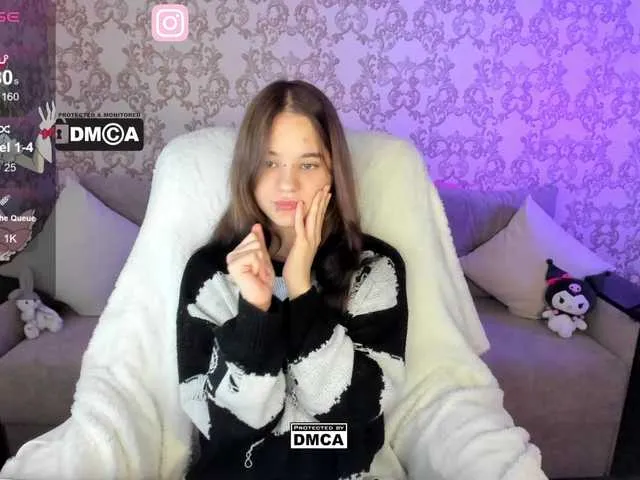 Live sex webcam photo for CutieKitty6 #291583077