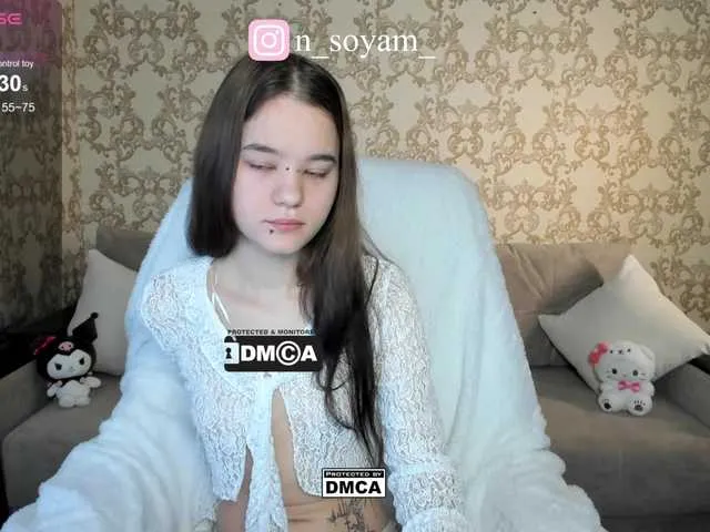 Live sex webcam photo for CutieKitty6 #292092866