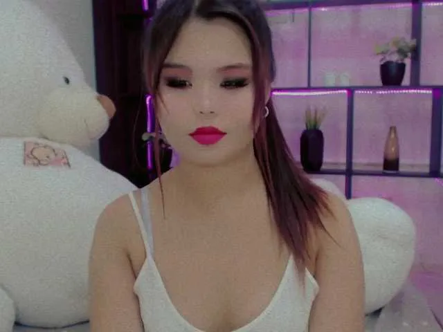 Live sex webcam photo for CutiePatoptii #273116680