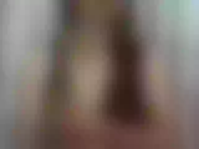 Live sex webcam photo for Cyah2 #290984350