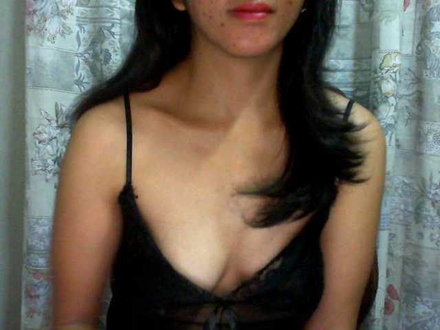 Live sex webcam photo for Cyah2 #291057534