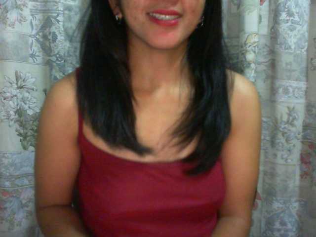 Live sex webcam photo for Cyah2 #291285174