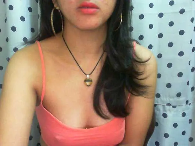 Live sex webcam photo for Cyah2 #291620798